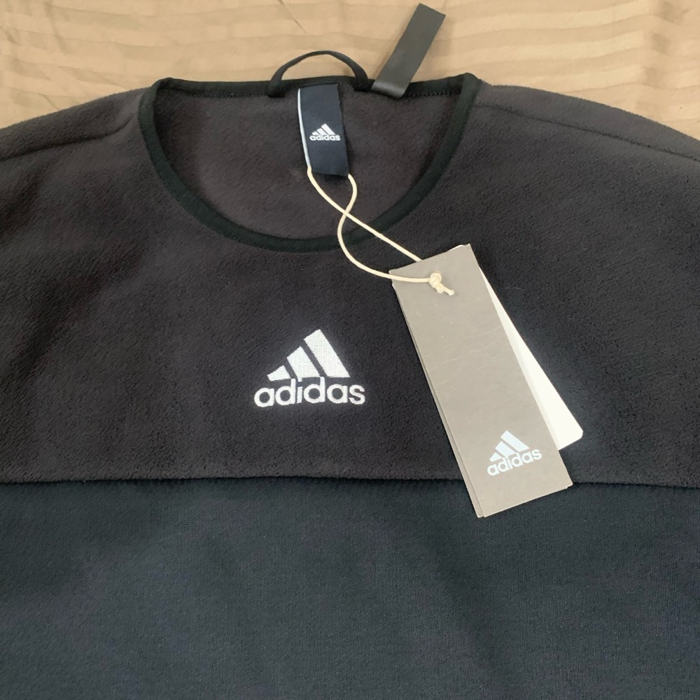 Adidas sweater - Picture 4 of 5